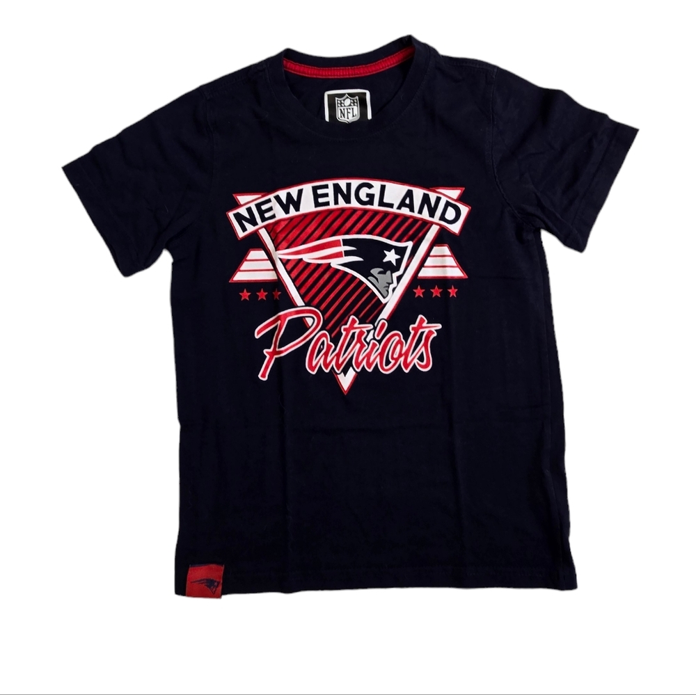 New England Patriots short sleeve graphic t-shirt boy's small 8